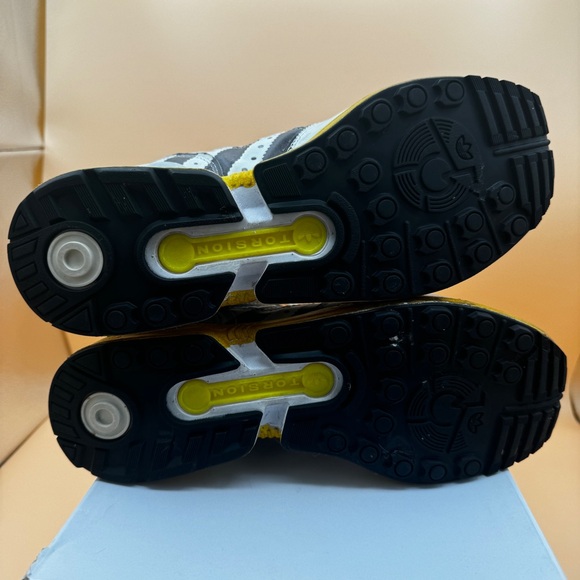 Mens Adidas ZX 8000 SUPERSTAR 🌋 - Picture 9 of 16